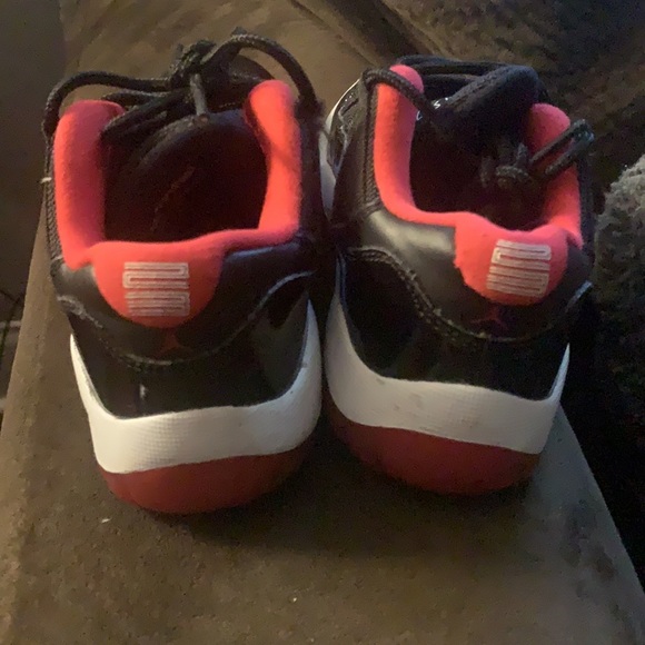 Jordan’s - Picture 2 of 3